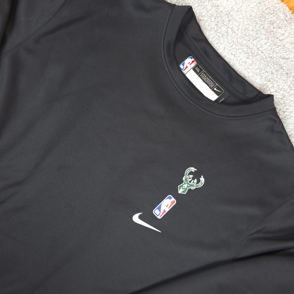 Nike Other - Nike NBA Milwaukee Bucks Dri-FIT Team Issued Player Sweatshirt Tall‎ Black XXL